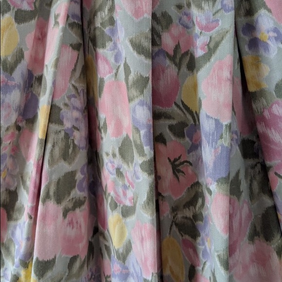 Vintage pastel floral dress! - Picture 3 of 3
